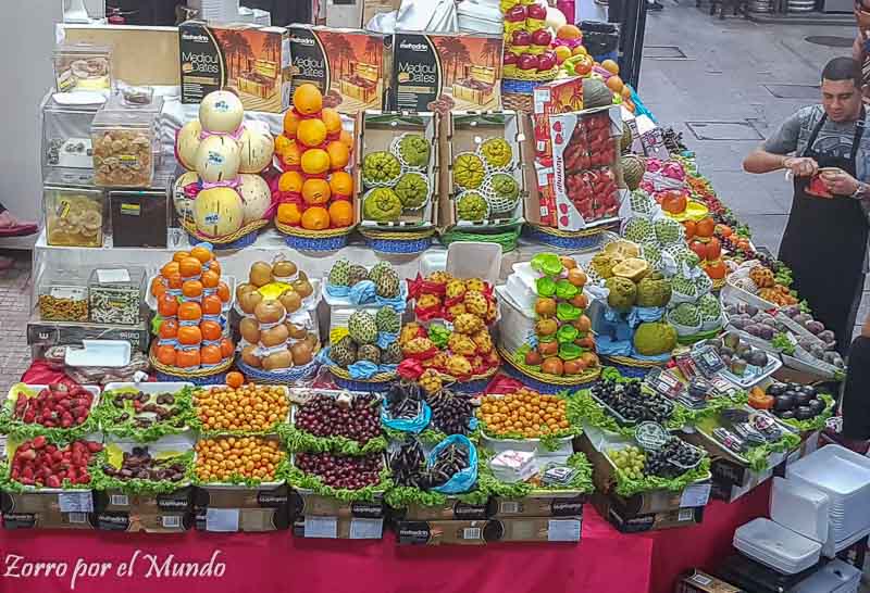 Puesto de frutas Mercado Municipal Sao Paulo Brasil